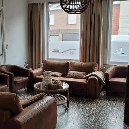 Hébergement de vacances Troubadour24 *